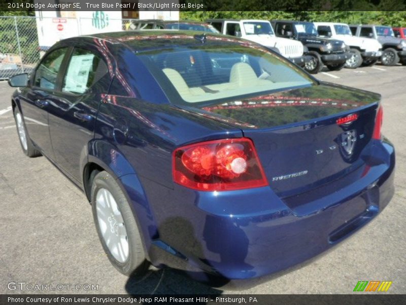  2014 Avenger SE True Blue Pearl