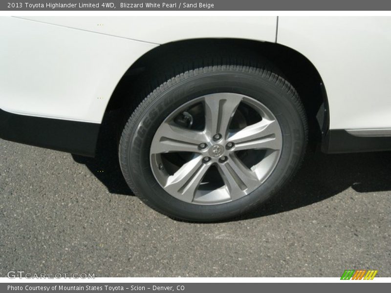 Blizzard White Pearl / Sand Beige 2013 Toyota Highlander Limited 4WD