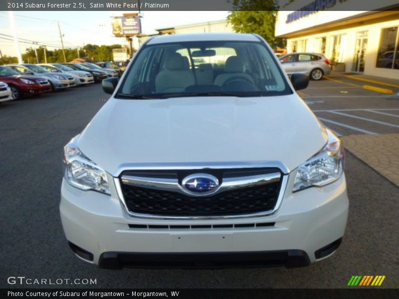 Satin White Pearl / Platinum 2014 Subaru Forester 2.5i