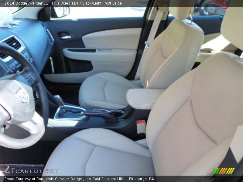 Front Seat of 2014 Avenger SE