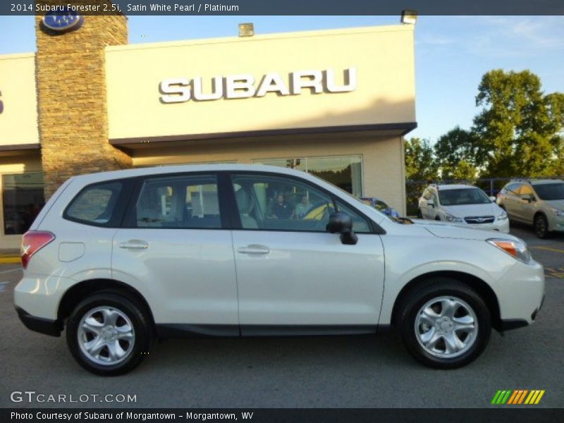 Satin White Pearl / Platinum 2014 Subaru Forester 2.5i