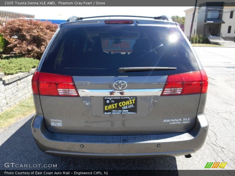 Phantom Gray Pearl / Stone 2005 Toyota Sienna XLE AWD