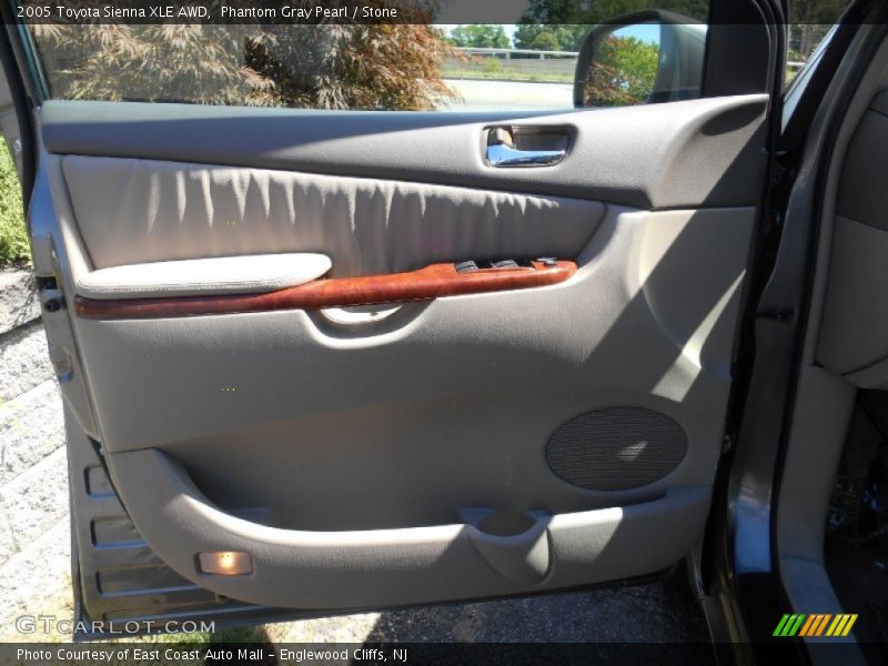 Phantom Gray Pearl / Stone 2005 Toyota Sienna XLE AWD