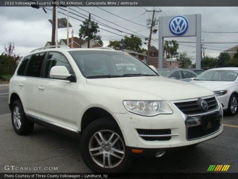 Campanella White / Anthracite 2010 Volkswagen Touareg VR6 FSI 4XMotion