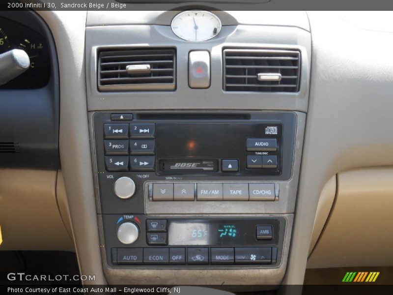 Sandrock Beige / Beige 2000 Infiniti I 30