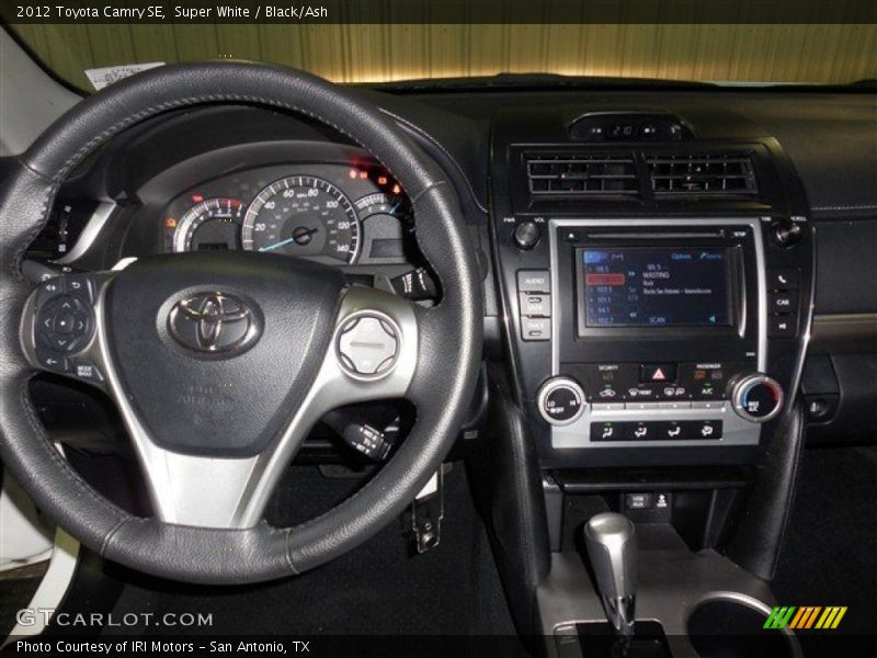 Super White / Black/Ash 2012 Toyota Camry SE