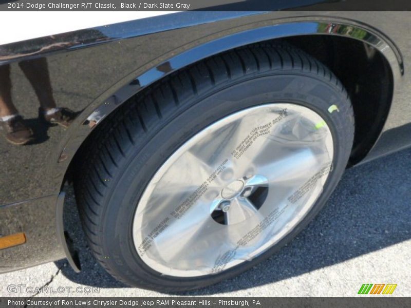 Black / Dark Slate Gray 2014 Dodge Challenger R/T Classic