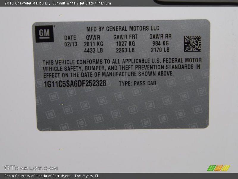 Summit White / Jet Black/Titanium 2013 Chevrolet Malibu LT