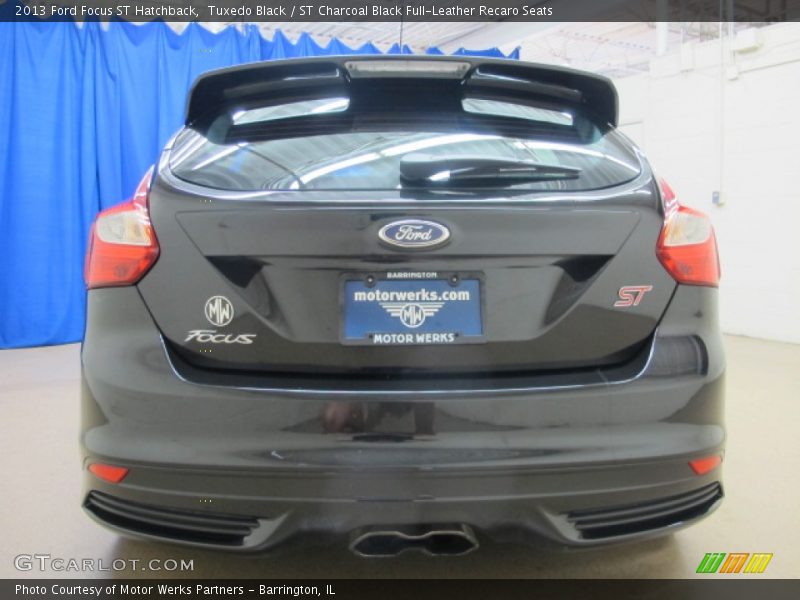 Tuxedo Black / ST Charcoal Black Full-Leather Recaro Seats 2013 Ford Focus ST Hatchback