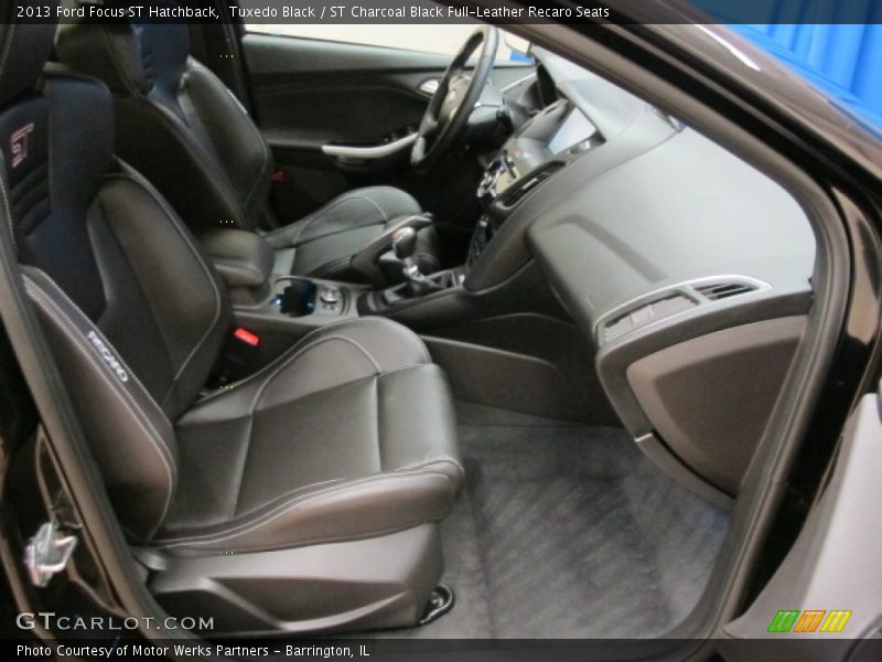 Tuxedo Black / ST Charcoal Black Full-Leather Recaro Seats 2013 Ford Focus ST Hatchback