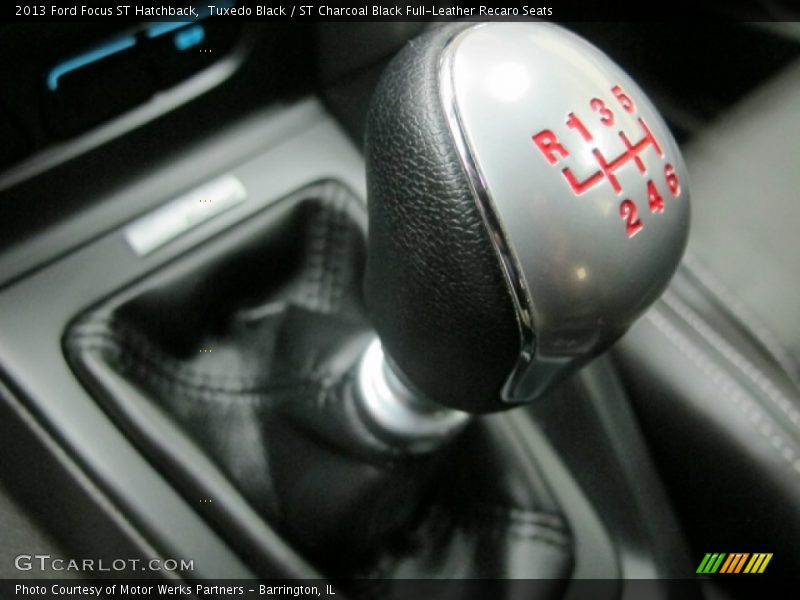 Tuxedo Black / ST Charcoal Black Full-Leather Recaro Seats 2013 Ford Focus ST Hatchback