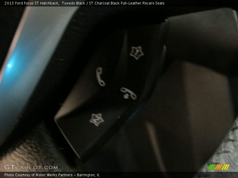 Tuxedo Black / ST Charcoal Black Full-Leather Recaro Seats 2013 Ford Focus ST Hatchback