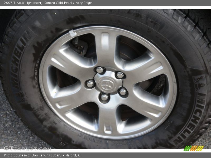 Sonora Gold Pearl / Ivory Beige 2007 Toyota Highlander