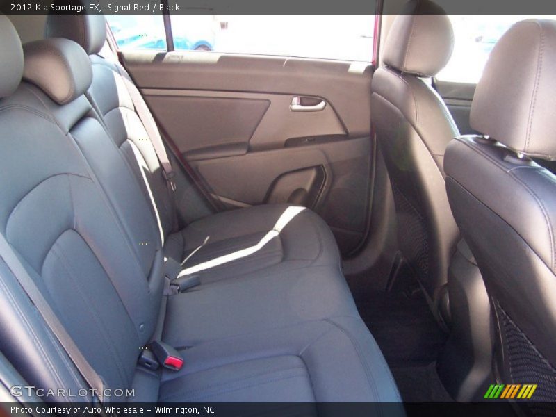 Signal Red / Black 2012 Kia Sportage EX