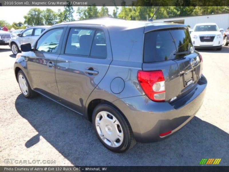 Magnetic Gray Metallic / Charcoal 2010 Scion xD