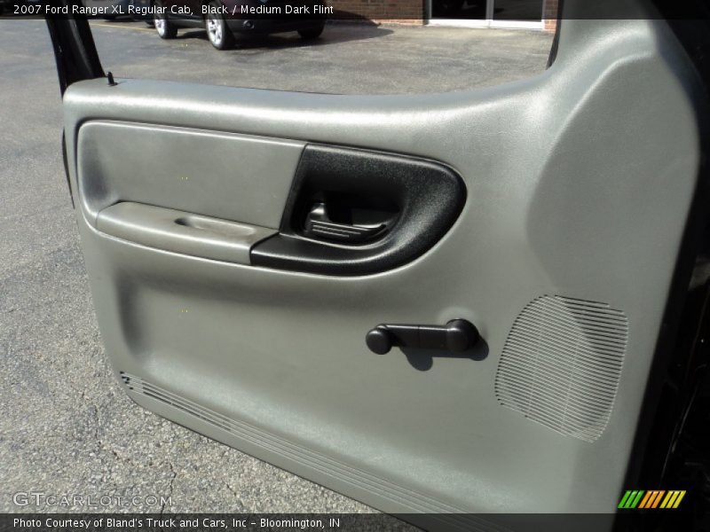 Black / Medium Dark Flint 2007 Ford Ranger XL Regular Cab