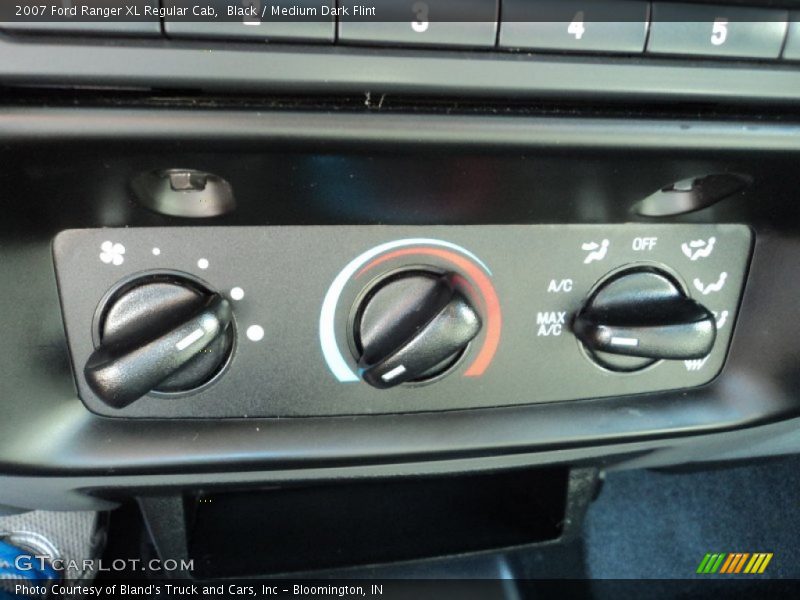 Black / Medium Dark Flint 2007 Ford Ranger XL Regular Cab