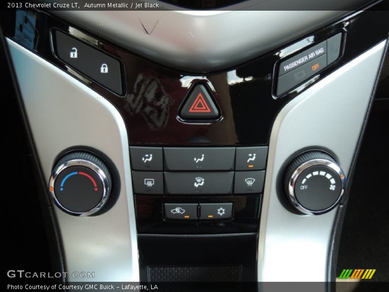 Autumn Metallic / Jet Black 2013 Chevrolet Cruze LT