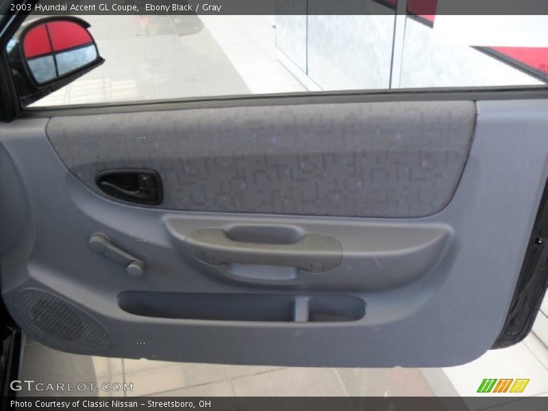 Ebony Black / Gray 2003 Hyundai Accent GL Coupe