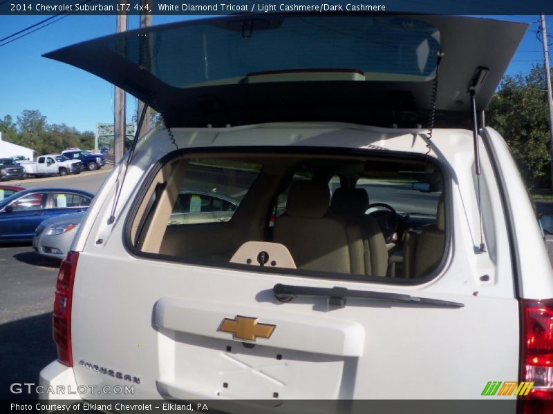 White Diamond Tricoat / Light Cashmere/Dark Cashmere 2014 Chevrolet Suburban LTZ 4x4