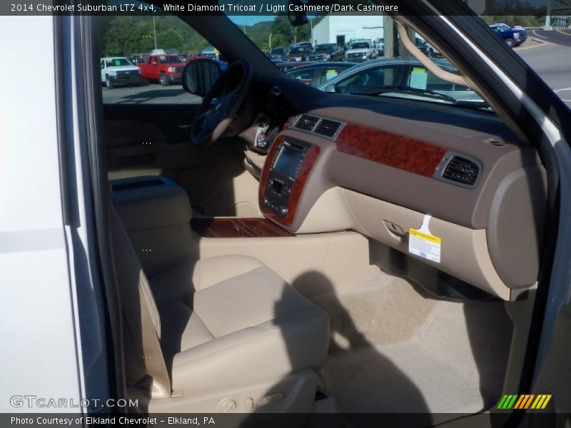 White Diamond Tricoat / Light Cashmere/Dark Cashmere 2014 Chevrolet Suburban LTZ 4x4