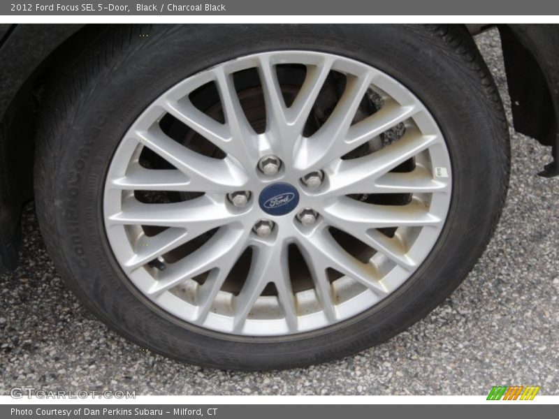 Black / Charcoal Black 2012 Ford Focus SEL 5-Door