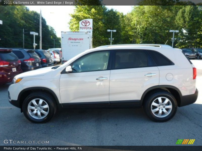 White Sand Beige / Beige 2011 Kia Sorento LX