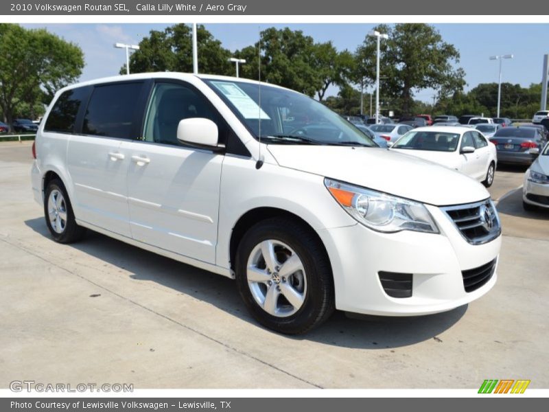 Calla Lilly White / Aero Gray 2010 Volkswagen Routan SEL