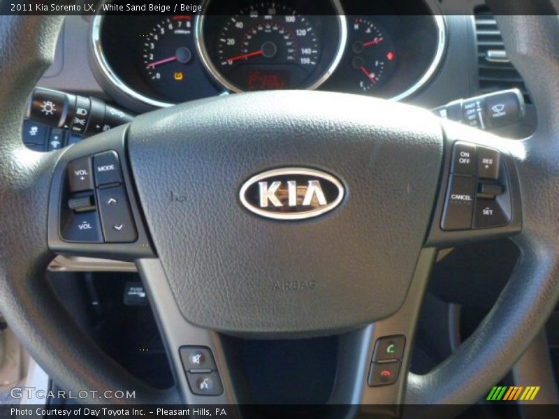 White Sand Beige / Beige 2011 Kia Sorento LX