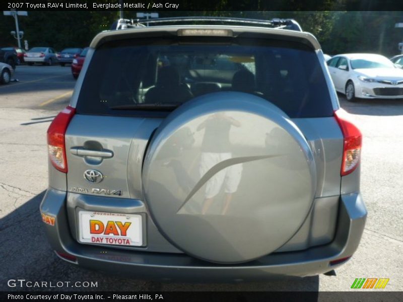 Everglade Metallic / Ash Gray 2007 Toyota RAV4 Limited