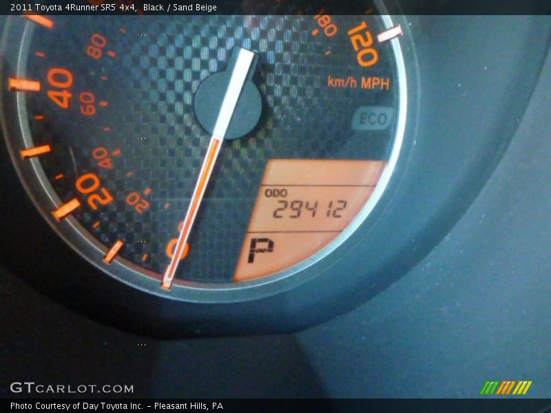Black / Sand Beige 2011 Toyota 4Runner SR5 4x4