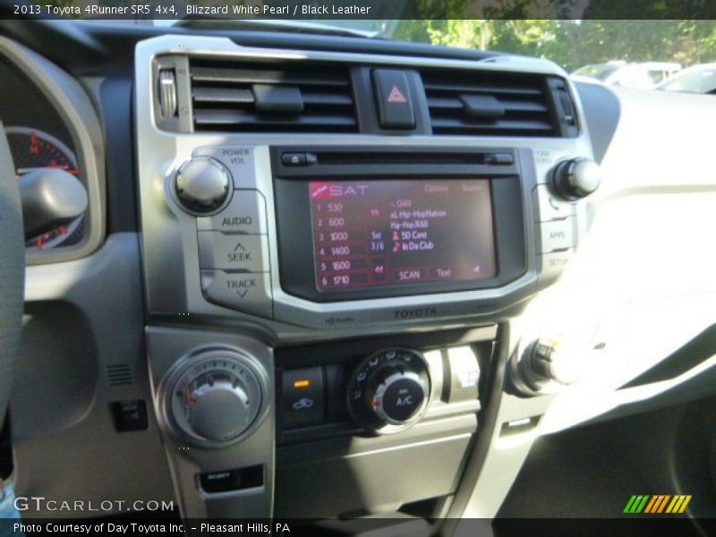 Blizzard White Pearl / Black Leather 2013 Toyota 4Runner SR5 4x4