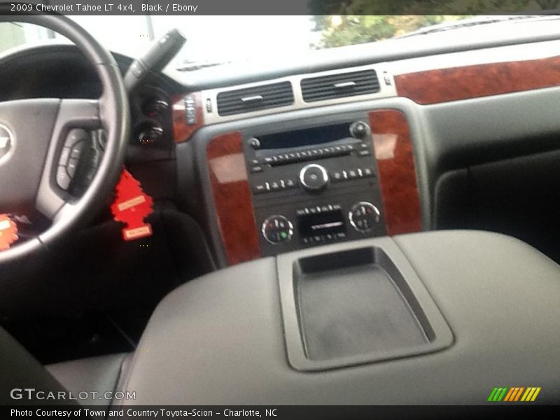 Black / Ebony 2009 Chevrolet Tahoe LT 4x4