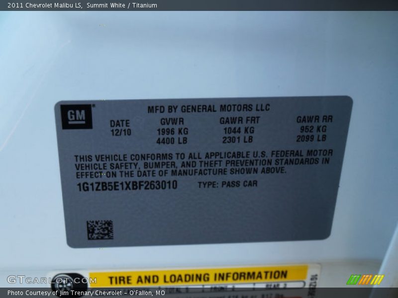 Summit White / Titanium 2011 Chevrolet Malibu LS