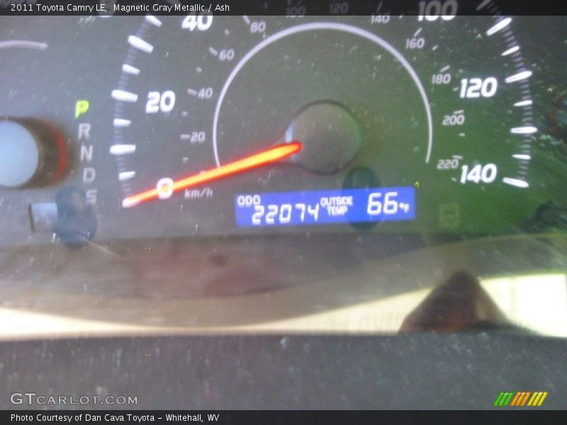 Magnetic Gray Metallic / Ash 2011 Toyota Camry LE