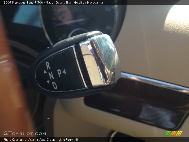 Desert Silver Metallic / Macadamia 2006 Mercedes-Benz R 500 4Matic