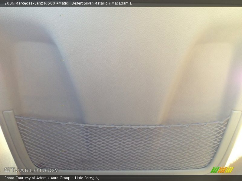 Desert Silver Metallic / Macadamia 2006 Mercedes-Benz R 500 4Matic