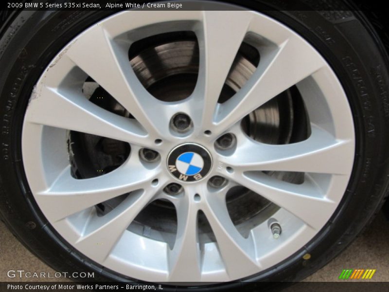 Alpine White / Cream Beige 2009 BMW 5 Series 535xi Sedan
