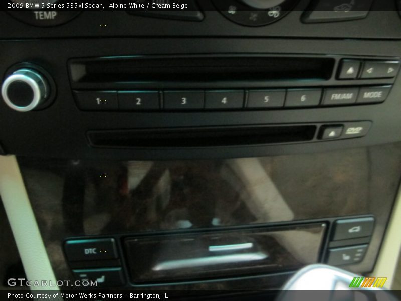 Alpine White / Cream Beige 2009 BMW 5 Series 535xi Sedan