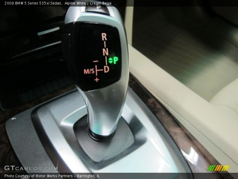 Alpine White / Cream Beige 2009 BMW 5 Series 535xi Sedan