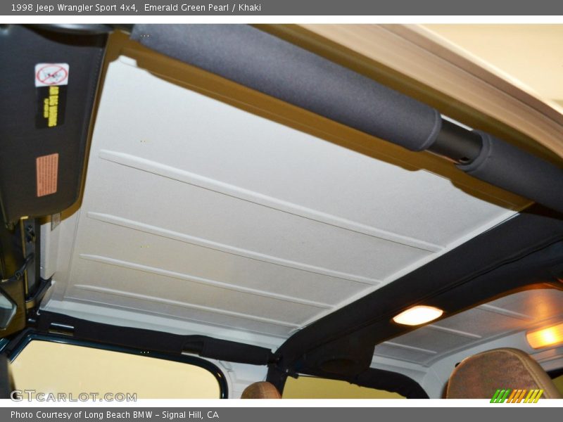 Emerald Green Pearl / Khaki 1998 Jeep Wrangler Sport 4x4