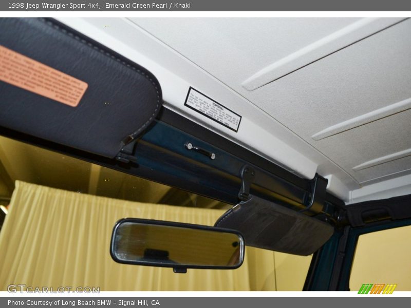 Emerald Green Pearl / Khaki 1998 Jeep Wrangler Sport 4x4