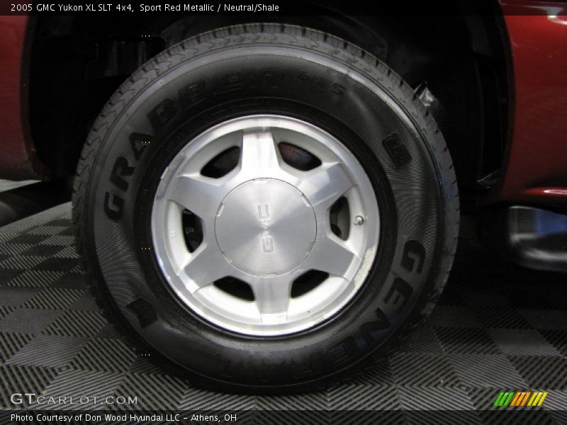 Sport Red Metallic / Neutral/Shale 2005 GMC Yukon XL SLT 4x4
