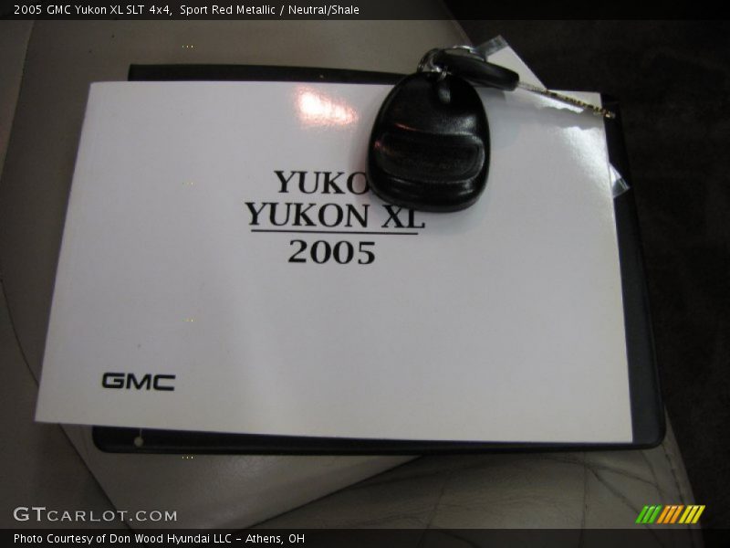 Sport Red Metallic / Neutral/Shale 2005 GMC Yukon XL SLT 4x4