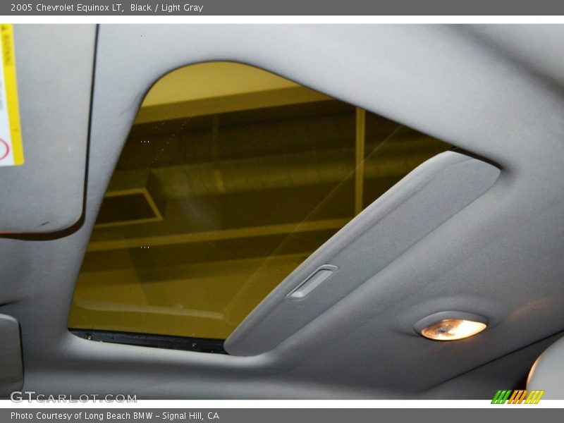 Black / Light Gray 2005 Chevrolet Equinox LT