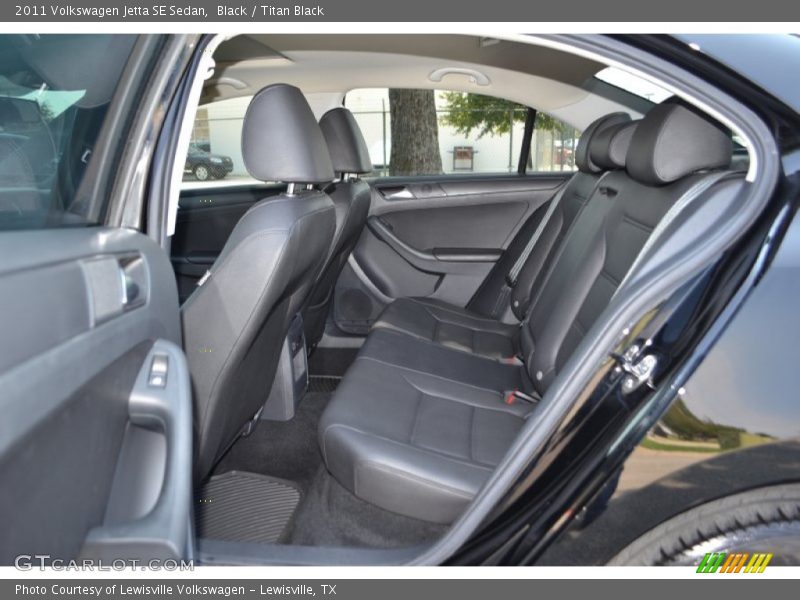Black / Titan Black 2011 Volkswagen Jetta SE Sedan