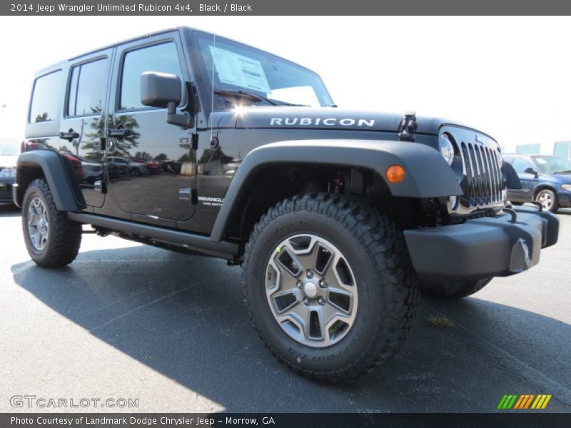 Front 3/4 View of 2014 Wrangler Unlimited Rubicon 4x4