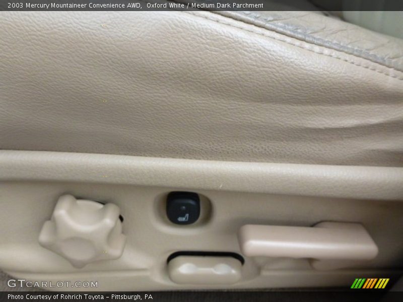 Oxford White / Medium Dark Parchment 2003 Mercury Mountaineer Convenience AWD