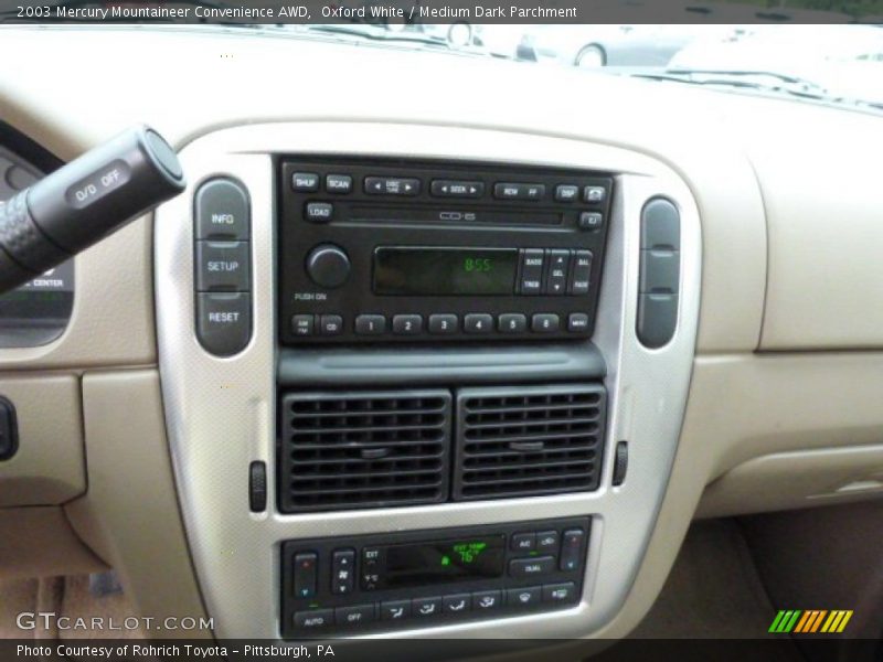 Oxford White / Medium Dark Parchment 2003 Mercury Mountaineer Convenience AWD