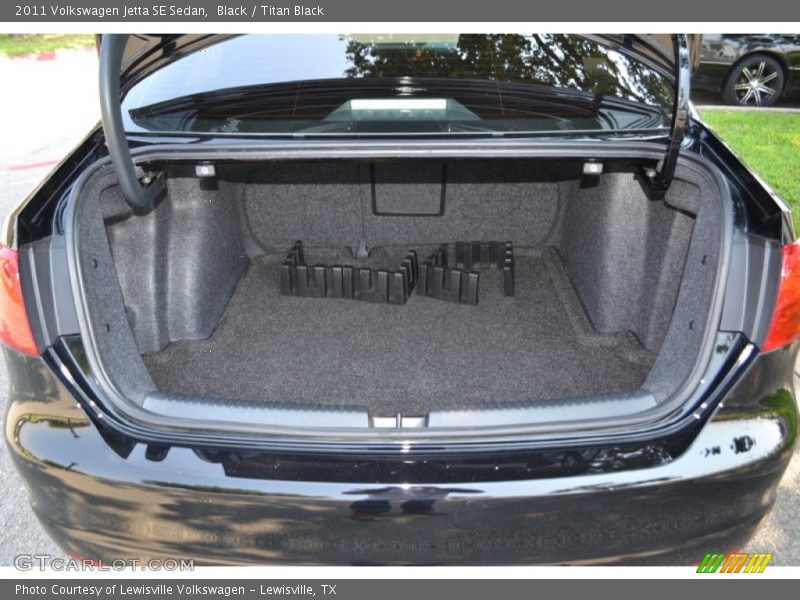 Black / Titan Black 2011 Volkswagen Jetta SE Sedan